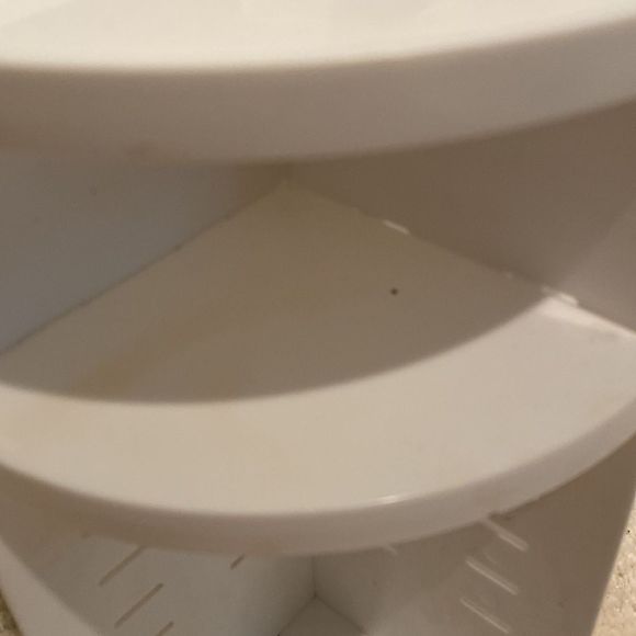 Rotating Makeup/Perfume Holder - Picture 4 of 7